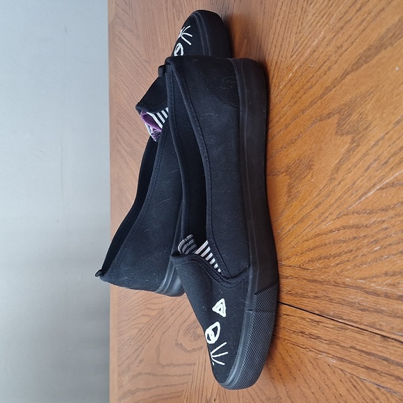 Hot Topic Kitty Shoes - Picture 4 of 10
